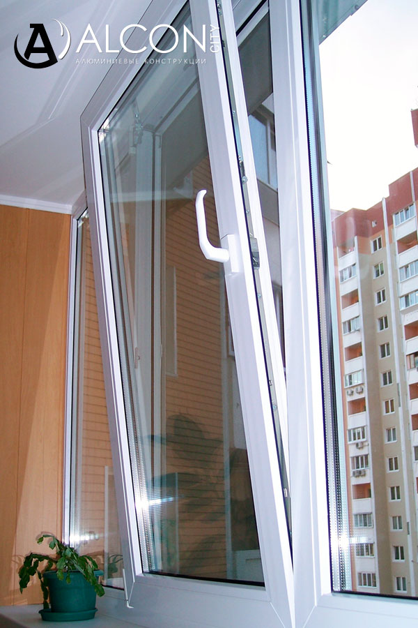 Поворотно-откидные алюминиевые окна в Самаре